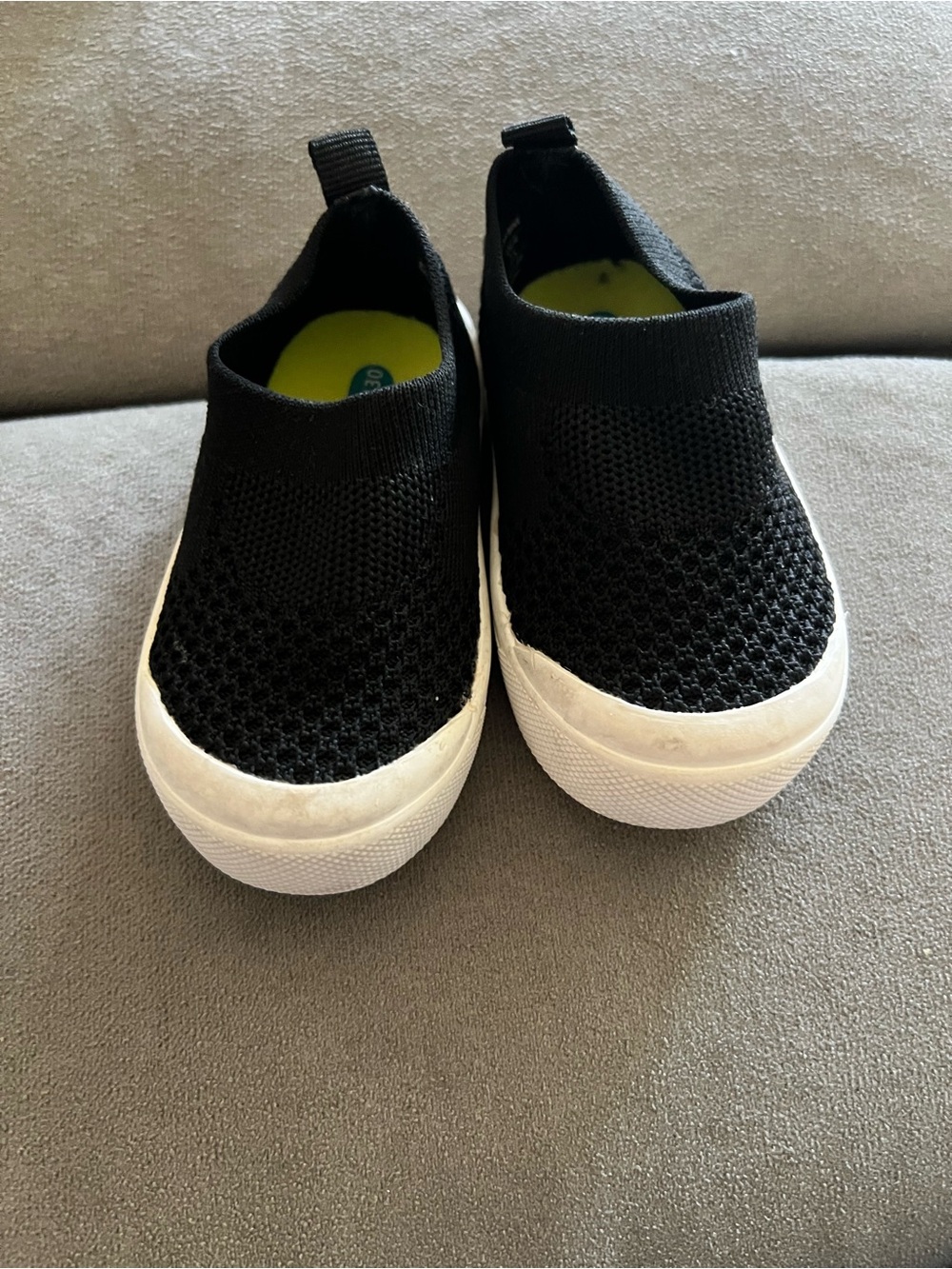 ⭐️Kids Black Knit Slip-On Sneakers with White Sole